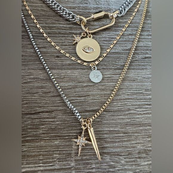 Chic Gold and Silver Layered Necklace A1442 - Picture 4 of 6